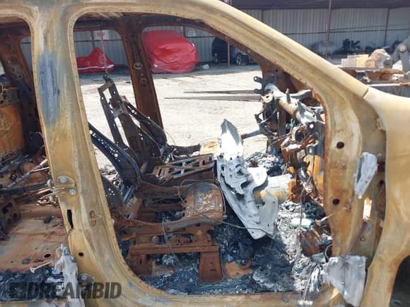 ✅ 2023 Chevrolet Silverado 1500 Custom • VIN: 3GCPDBEK0PG159664 • Lot: 42718702. Listed on IAAI with Not provided. Free auction sales archive from the USA and detailed vehicle history report at DreamBid. Image 5.