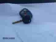 2001 Chevrolet Tahoe LT z VIN 1GNEK13T81R122136, wystawiony jako IAAI lot #42272857 z przebiegiem 216 060 mil mil oraz . Historia ofert i sprzedaży dostępna na DreamBid. Obrazek 11.