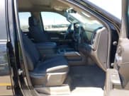 ✅ 2021 Chevrolet Silverado 1500 RST • VIN: 3GCPWDED1MG328271 • Lot: 42816721. Wystawiony na IAAI z przebiegiem 47 790 mil. Bezpłatny archiwum sprzedaży aukcyjnych z USA i szczegółowy raport historii pojazdu na DreamBid. Zdjęcie 5.