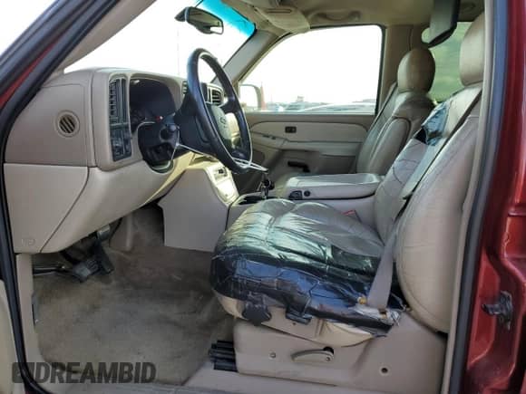 2002 Chevrolet Suburban LT z VIN 1GNEC16ZX2J211803, wystawiony jako Copart lot #78825824 z przebiegiem 267 175 mil mil oraz Czysty tytuł • Clean title. Historia ofert i sprzedaży dostępna na DreamBid. Obrazek 7.