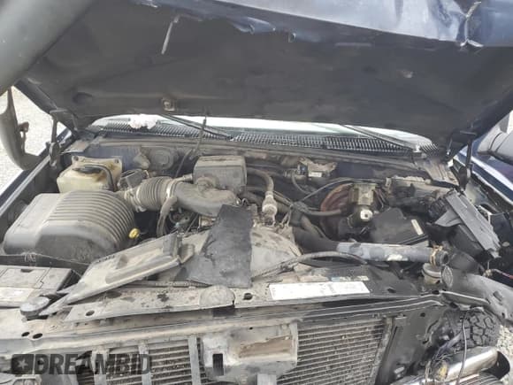 ✅ 1996 GMC Yukon • VIN: 1GKEK13R3TJ747966 • Lot: 75346004. Listed on Copart with 395,322 mi. Free auction sales archive from the USA and detailed vehicle history report at DreamBid. Image 13.