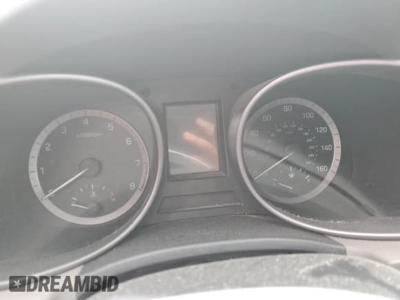 ✅ 2018 Hyundai Santa Fe 2.4L • VIN: 5XYZT3LB9JG569177 • Лот: 52165343. Опубликован ранее на Copart с пробегом Не указан. Бесплатный доступ к архиву аукционных продаж из США и подробный отчёт об истории автомобиля на DreamBid. Изображение 9.