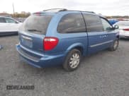 ✅ 2007 Chrysler Town & Country Touring • VIN: 2A4GP54LX7R157590 • Lot: 43494093. Listed on IAAI with Not provided. Free auction sales archive from the USA and detailed vehicle history report at DreamBid. Image 4.