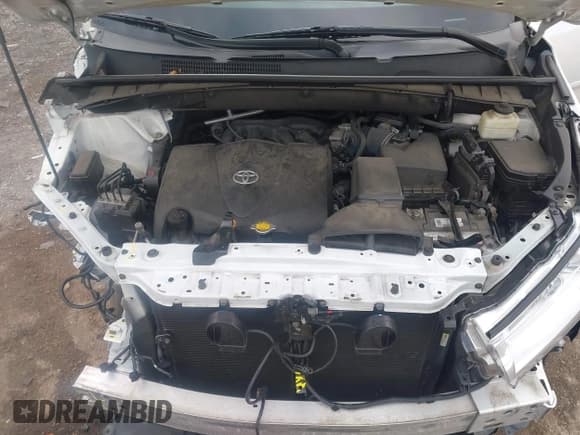 ✅ 2017 Toyota Highlander XLE • VIN: 5TDJZRFH3HS392833 • Лот: 43731327. Опубликован ранее на IAAI с пробегом 94 646 миль. Бесплатный доступ к архиву аукционных продаж из США и подробный отчёт об истории автомобиля на DreamBid. Изображение 10.