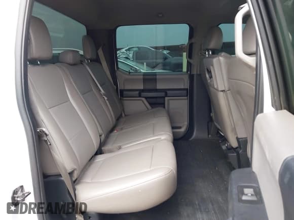 ✅ 2017 Ford F-150 XL • VIN: 1FTEW1EF9HKC80959 • Lot: 42251383. Listed on IAAI with 149,647 mi. Free auction sales archive from the USA and detailed vehicle history report at DreamBid. Image 8.