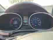 ✅ 2015 Hyundai Santa Fe • VIN: 5XYZUDLA7FG285886 • Лот: 90075335. Опубликован ранее на Copart с пробегом 211 802 миль. Бесплатный доступ к архиву аукционных продаж из США и подробный отчёт об истории автомобиля на DreamBid. Изображение 9.