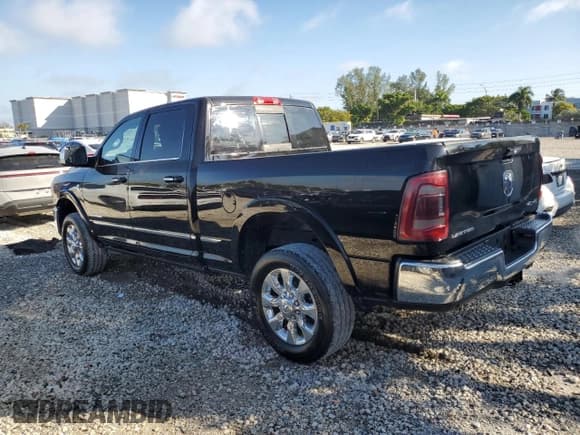 ✅ 2022 Ram 2500 Limited • VIN: 3C6UR5SLXNG405515 • Lot: 86119854. Wystawiony na Copart z przebiegiem 29 586 mil. Bezpłatny archiwum sprzedaży aukcyjnych z USA i szczegółowy raport historii pojazdu na DreamBid. Zdjęcie 2.