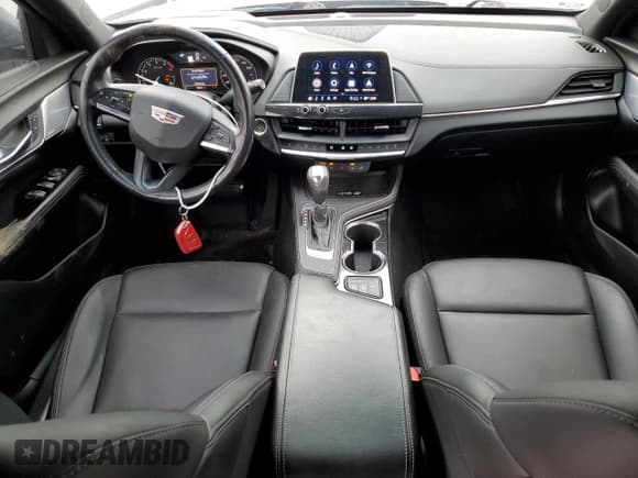 ✅ 2022 Cadillac CT4 Luxury • VIN: 1G6DK5RK1N0127122 • Лот: 47022315. Опубликован ранее на Copart с пробегом 55 542 миль. Бесплатный доступ к архиву аукционных продаж из США и подробный отчёт об истории автомобиля на DreamBid. Изображение 8.