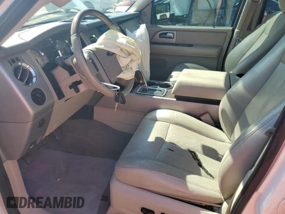 ✅ 2008 Ford Expedition Max Limited • VIN: 1FMFK19568LA68477 • Lot: 63758175. Listed on Copart with 226,695 mi. Free auction sales archive from the USA and detailed vehicle history report at DreamBid. Image 7.