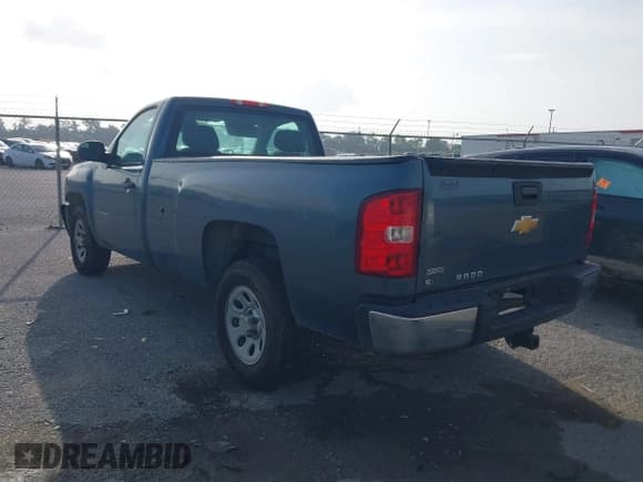 ✅ 2012 Chevrolet Silverado 1500 Work Truck • VIN: 1GCNCPEA0CZ102597 • Lot: 42611444. Listed on IAAI with 58,170 mi. Free auction sales archive from the USA and detailed vehicle history report at DreamBid. Image 3.