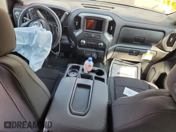 ✅ 2025 GMC Sierra 1500 Pro • VIN: 1GTRUAEK9SZ151252 • Лот: 80614365. Опубликован ранее на Copart с пробегом Не указан. Бесплатный доступ к архиву аукционных продаж из США и подробный отчёт об истории автомобиля на DreamBid. Изображение 8.