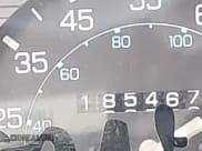 ✅ 1986 Nissan 720 • VIN: JN6ND01SXGX148116 • Lot: 42540372. Wystawiony na IAAI z przebiegiem 185 467 mil. Bezpłatny archiwum sprzedaży aukcyjnych z USA i szczegółowy raport historii pojazdu na DreamBid. Zdjęcie 15.