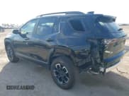 ✅ 2026 Chevrolet Equinox FWD ACTIV • VIN: 3GNAXKEG2TL131950 • Lot: 42992545. Wystawiony na IAAI z przebiegiem 823 mil. Bezpłatny archiwum sprzedaży aukcyjnych z USA i szczegółowy raport historii pojazdu na DreamBid. Zdjęcie 3.