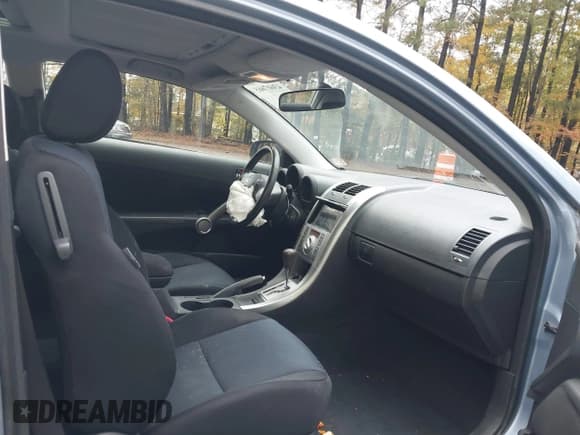 ✅ 2010 Scion tC • VIN: JTKDE3B77A0314673 • Lot: 43607665. Listed on IAAI with 137,076 mi. Free auction sales archive from the USA and detailed vehicle history report at DreamBid. Image 5.