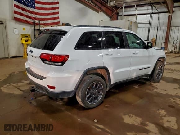 ✅ 2018 Jeep Grand Cherokee Altitude • VIN: 1C4RJFAG8JC466360 • Lot: 71909915. Wystawiony na Copart z przebiegiem 99 317 mil. Bezpłatny archiwum sprzedaży aukcyjnych z USA i szczegółowy raport historii pojazdu na DreamBid. Zdjęcie 3.