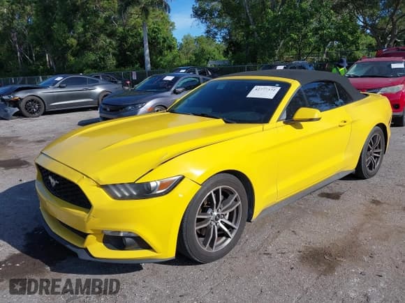 ✅ 2016 Ford Mustang EcoBoost Premium • VIN: 1FATP8UH7G5221928 • Lot: 42777372. Listed on IAAI with 147,534 mi. Free auction sales archive from the USA and detailed vehicle history report at DreamBid. Image 17.