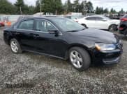 ✅ 2013 Volkswagen Passat SE • VIN: 1VWBP7A34DC032392 • Lot: 84471825. Wystawiony na Copart z przebiegiem 116 920 mil. Bezpłatny archiwum sprzedaży aukcyjnych z USA i szczegółowy raport historii pojazdu na DreamBid. Zdjęcie 4.