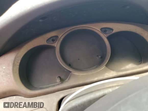 2004 Toyota Highlander с VIN JTEDD21A040083293, выставлен на аукционе Copart как лот 61767765 с пробегом Не указан миль и Списание • Salvage title. История ставок и продаж доступна на DreamBid. Изображение 9.