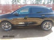✅ 2021 Buick Encore GX Essence • VIN: KL4MMFSL9MB050240 • Lot: 41716772. Wystawiony na IAAI z przebiegiem 112 413 mil. Bezpłatny archiwum sprzedaży aukcyjnych z USA i szczegółowy raport historii pojazdu na DreamBid. Zdjęcie 15.