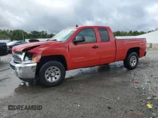 2012 Chevrolet Silverado 1500 LS z VIN 1GCRKREA2CZ124598, wystawiony jako Copart lot #85530045 z przebiegiem 137 132 mil mil oraz Szkoda całkowita • Salvage title. Historia ofert i sprzedaży dostępna na DreamBid. Obrazek 1.