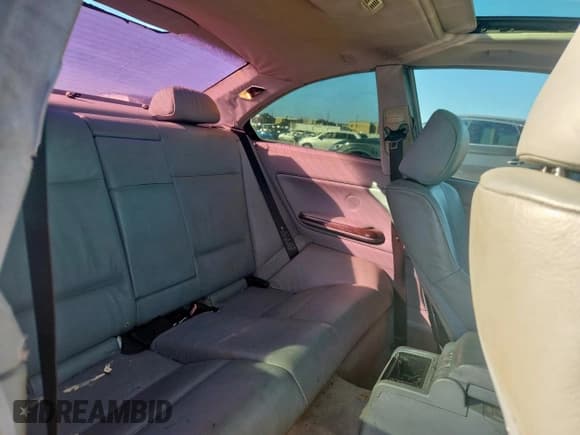 ✅ 2005 BMW 3 Series 330Ci • VIN: WBABD53465PL16037 • Lot: 90117135. Wystawiony na Copart z przebiegiem 189 594 mil. Bezpłatny archiwum sprzedaży aukcyjnych z USA i szczegółowy raport historii pojazdu na DreamBid. Zdjęcie 10.