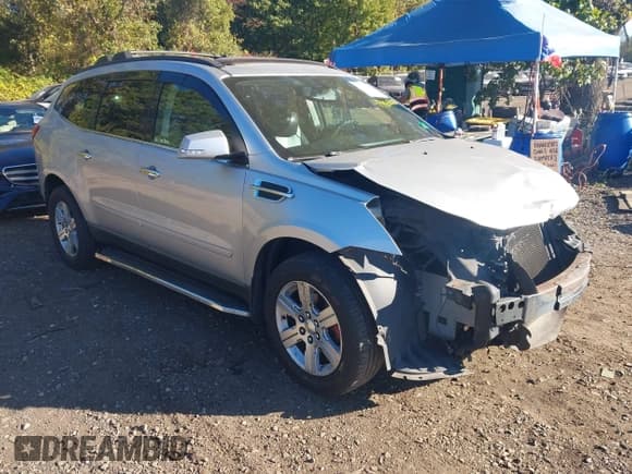 ✅ 2011 Chevrolet Traverse 2LT • VIN: 1GNKVJED4BJ212304 • Lot: 43468028. Listed on IAAI with 115,559 mi. Free auction sales archive from the USA and detailed vehicle history report at DreamBid. Image 1.