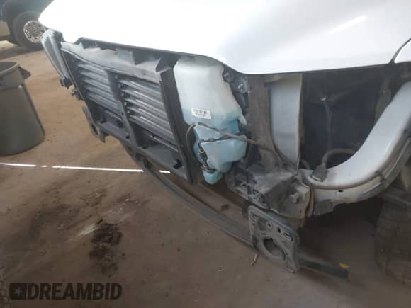 2019 Ram 1500 Tradesman с VIN 1C6RRFCG9KN677067, выставлен на аукционе IAAI как лот 40993768 с пробегом 45 282 миль миль и . История ставок и продаж доступна на DreamBid. Изображение 6.