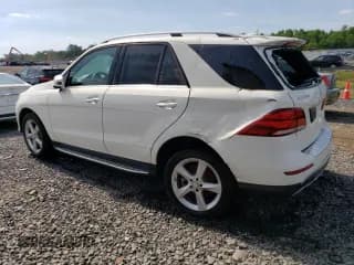 ✅ 2016 Mercedes-Benz GLE 350 • VIN: 4JGDA5HB2GA719767 • Lot: 61095154. Wystawiony na Copart z przebiegiem 70 539 mil. Bezpłatny archiwum sprzedaży aukcyjnych z USA i szczegółowy raport historii pojazdu na DreamBid. Zdjęcie 2.