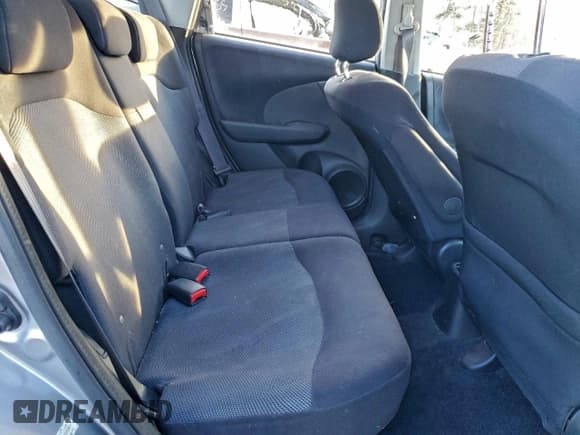 ✅ 2010 Honda Fit Sport • VIN: JHMGE8H49AS022301 • Lot: 95333465. Wystawiony na Copart z przebiegiem 82 439 mil. Bezpłatny archiwum sprzedaży aukcyjnych z USA i szczegółowy raport historii pojazdu na DreamBid. Zdjęcie 10.