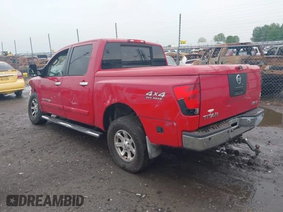 ✅ 2006 Nissan Titan SE • VIN: 1N6BA07BX6N557455 • Лот: 39376291. Опубликован ранее на IAAI с пробегом 358 323 миль. Бесплатный доступ к архиву аукционных продаж из США и подробный отчёт об истории автомобиля на DreamBid. Изображение 3.