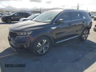 ✅ 2023 Kia Sorento SX Prestige • VIN: KNDRKDLG6P5208981 • Lot: 56664865. Wystawiony na Copart z przebiegiem 78 902 mil. Bezpłatny archiwum sprzedaży aukcyjnych z USA i szczegółowy raport historii pojazdu na DreamBid. Zdjęcie 1.