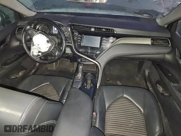 ✅ 2019 Toyota Camry SE • VIN: 4T1B11HK4KU197568 • Лот: 95949875. Опубликован ранее на Copart с пробегом 72 711 миль. Бесплатный доступ к архиву аукционных продаж из США и подробный отчёт об истории автомобиля на DreamBid. Изображение 8.