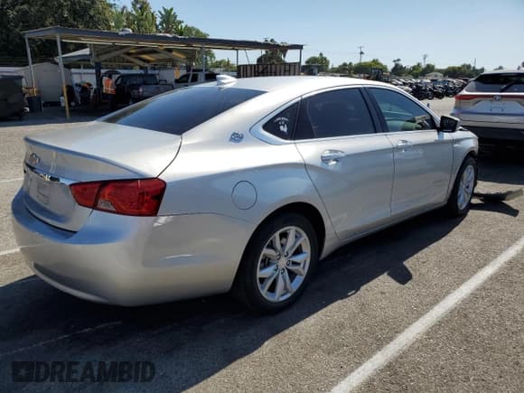 ✅ 2019 Chevrolet Impala LT • VIN: 1G11Z5SA5KU142085 • Лот: 67588974. Опубликован ранее на Copart с пробегом Не указан. Бесплатный доступ к архиву аукционных продаж из США и подробный отчёт об истории автомобиля на DreamBid. Изображение 3.