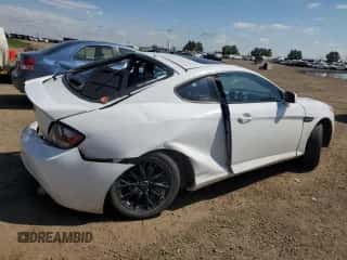 2008 Hyundai Tiburon GS с VIN KMHHM65D88U276240, выставлен на аукционе Copart как лот 68894235 с пробегом 220 049 миль миль и Списание • Salvage title. История ставок и продаж доступна на DreamBid. Изображение 3.