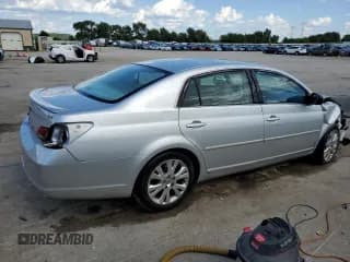 ✅ 2008 Toyota Avalon XLS • VIN: 4T1BK36B58U268703 • Лот: 64193165. Опубликован ранее на Copart с пробегом 135 085 миль. Бесплатный доступ к архиву аукционных продаж из США и подробный отчёт об истории автомобиля на DreamBid. Изображение 3.