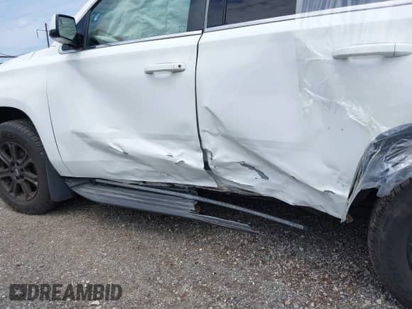 2016 Chevrolet Tahoe Commercial с VIN 1GNSKFEC1GR249946, выставлен на аукционе IAAI как лот 42610587 с пробегом Не указан миль и . История ставок и продаж доступна на DreamBid. Изображение 6.