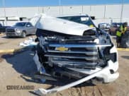 ✅ 2025 Chevrolet Silverado 1500 High Country • VIN: 1GCUKJEL7SZ110059 • Лот: 43449624. Опубликован ранее на IAAI с пробегом 20 466 миль. Бесплатный доступ к архиву аукционных продаж из США и подробный отчёт об истории автомобиля на DreamBid. Изображение 13.