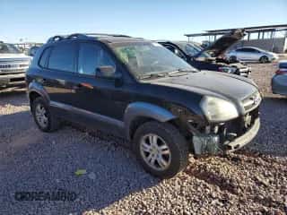 2008 Hyundai Tucson SE z VIN KM8JN12D58U799513, wystawiony jako Copart lot #79241864 z przebiegiem 172 077 mil mil oraz Szkoda całkowita • Salvage title. Historia ofert i sprzedaży dostępna na DreamBid. Obrazek 4.