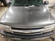 ✅ 2001 Chevrolet Suburban LS • VIN: 3GNFK16T81G111623 • Лот: 43782935. Опубликован ранее на Copart с пробегом 302 353 миль. Бесплатный доступ к архиву аукционных продаж из США и подробный отчёт об истории автомобиля на DreamBid. Изображение 12.