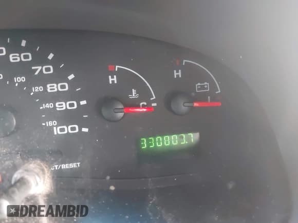 ✅ 2008 Ford Econoline Passenger XL • VIN: 1FBSS31L08DB22945 • Lot: 41315012. Listed on IAAI with 330,809 mi. Free auction sales archive from the USA and detailed vehicle history report at DreamBid. Image 7.