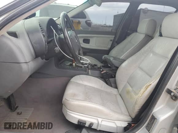 1998 BMW 3 Series z VIN WBACD3328WAV23184, wystawiony jako Copart lot #58570555 z przebiegiem 181 087 mil mil oraz Szkoda całkowita • Salvage title. Historia ofert i sprzedaży dostępna na DreamBid. Obrazek 7.