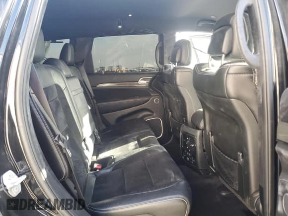 ✅ 2018 Jeep Grand Cherokee Trackhawk • VIN: 1C4RJFN98JC198860 • Lot: 82356285. Listed on Copart with 71,333 mi. Free auction sales archive from the USA and detailed vehicle history report at DreamBid. Image 11.