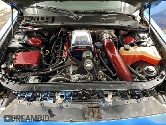 ✅ 2015 Dodge Challenger R/T Scat Pack • VIN: 2C3CDZFJ6FH910072 • Lot: 94411885. Wystawiony na Copart z przebiegiem 2 740 mil. Bezpłatny archiwum sprzedaży aukcyjnych z USA i szczegółowy raport historii pojazdu na DreamBid. Zdjęcie 11.