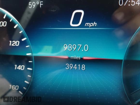 ✅ 2021 Mercedes-Benz CLA 250 • VIN: W1K5J4GBXMN158068 • Lot: 42207475. Listed on IAAI with 39,418 mi. Free auction sales archive from the USA and detailed vehicle history report at DreamBid. Image 15.