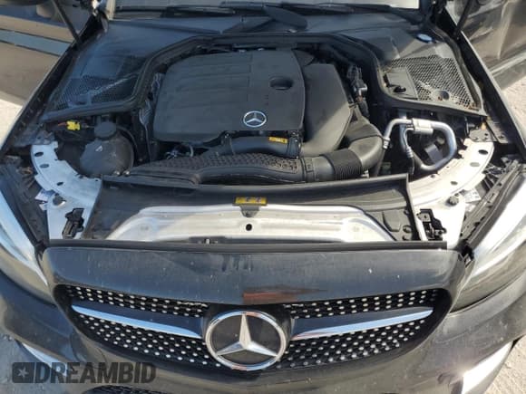 ✅ 2019 Mercedes-Benz C 300 • VIN: WDDWJ8DBXKF851892 • Lot: 69609095. Wystawiony na Copart z przebiegiem 71 272 mil. Bezpłatny archiwum sprzedaży aukcyjnych z USA i szczegółowy raport historii pojazdu na DreamBid. Zdjęcie 11.