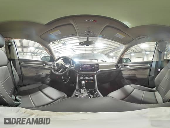 ✅ 2023 Volkswagen Atlas SE • VIN: 1V2KR2CA7PC539110 • Lot: 68470965. Wystawiony na Copart z przebiegiem 12 776 mil. Bezpłatny archiwum sprzedaży aukcyjnych z USA i szczegółowy raport historii pojazdu na DreamBid. Zdjęcie 15.