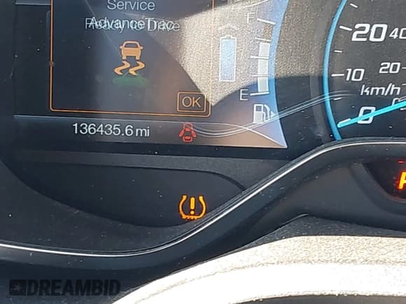 ✅ 2014 Ford C-Max SE • VIN: 1FADP5AU9EL521693 • Lot: 43742166. Wystawiony na IAAI z przebiegiem 136 435 mil. Bezpłatny archiwum sprzedaży aukcyjnych z USA i szczegółowy raport historii pojazdu na DreamBid. Zdjęcie 15.