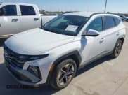 ✅ 2025 Hyundai Tucson SEL • VIN: 5NMJB3DE3SH530021 • Lot: 43651307. Wystawiony na IAAI z przebiegiem 21 100 mil. Bezpłatny archiwum sprzedaży aukcyjnych z USA i szczegółowy raport historii pojazdu na DreamBid. Zdjęcie 2.