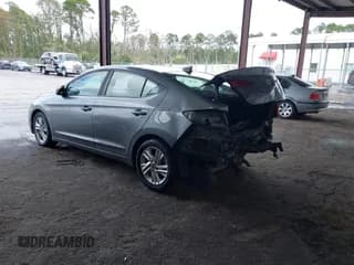 ✅ 2019 Hyundai Elantra SEL • VIN: 5NPD84LF4KH484407 • Lot: 43350400. Listed on IAAI with 111,484 mi. Free auction sales archive from the USA and detailed vehicle history report at DreamBid. Image 3.