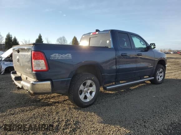 2022 Ram 1500 Big Horn с VIN 1C6SRFBM2NN189706, выставлен на аукционе Copart как лот 46255745 с пробегом 32 580 миль миль и Списание • Salvage title. История ставок и продаж доступна на DreamBid. Изображение 3.